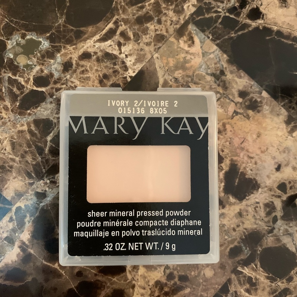 MaryKay~Compact/Compact Mini/Applicators/Powder - Picture 5 of 6